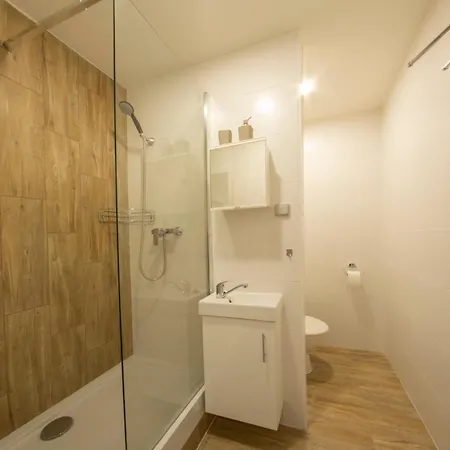 Utulny Pobliz Shopping Parku Apartman *